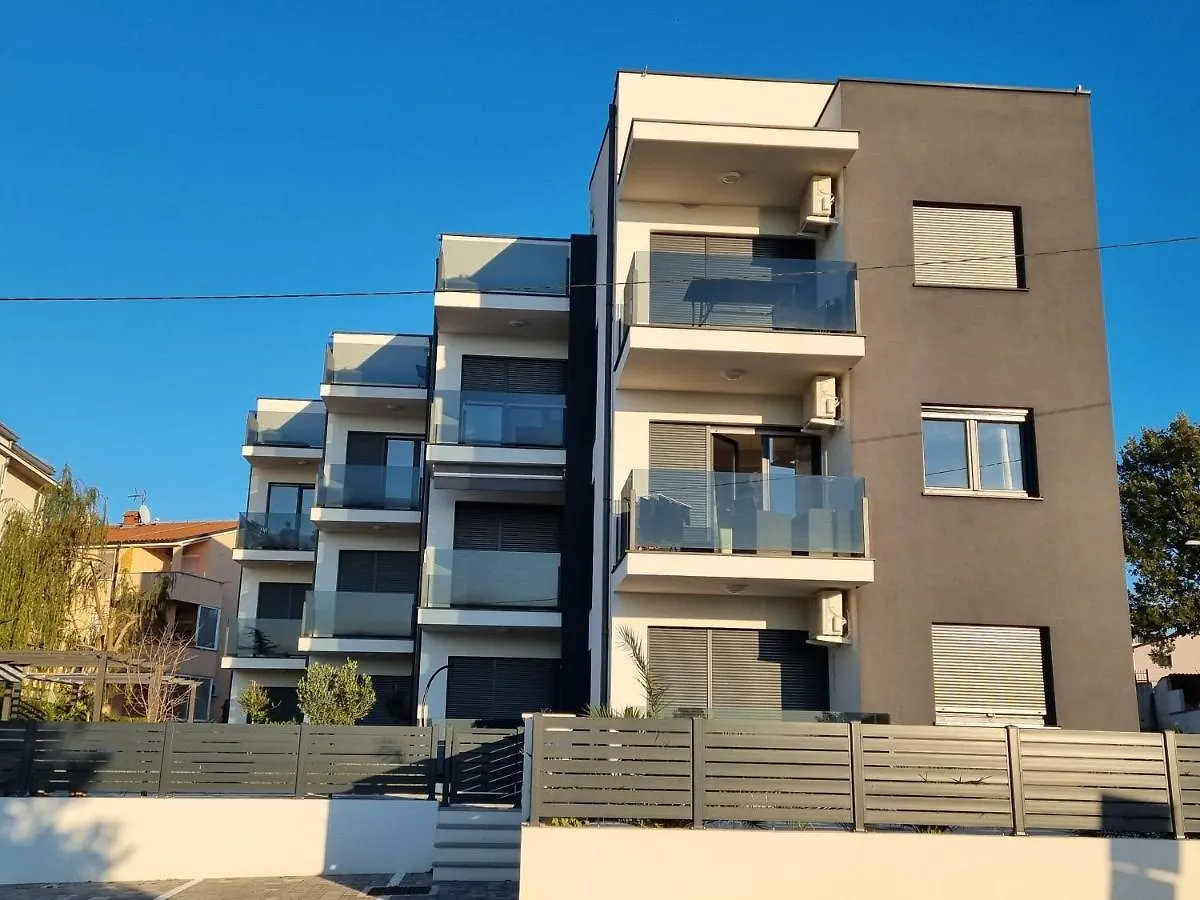 Sea View Medulin Apartment - Orijeta 0*,