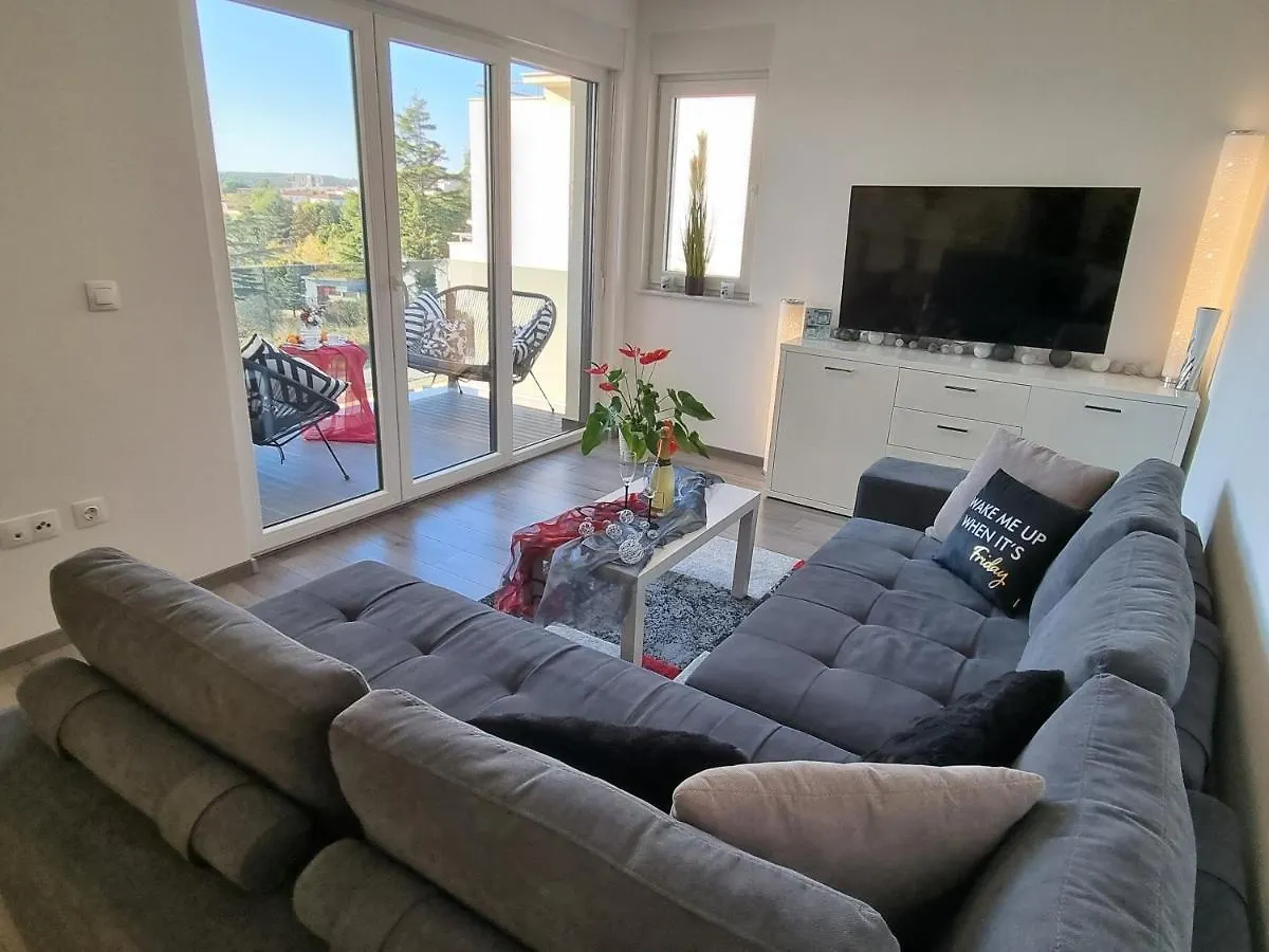 Sea View Medulin Apartment - Orijeta
