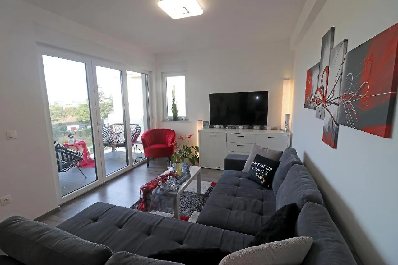 Sea View Medulin Apartment - Orijeta