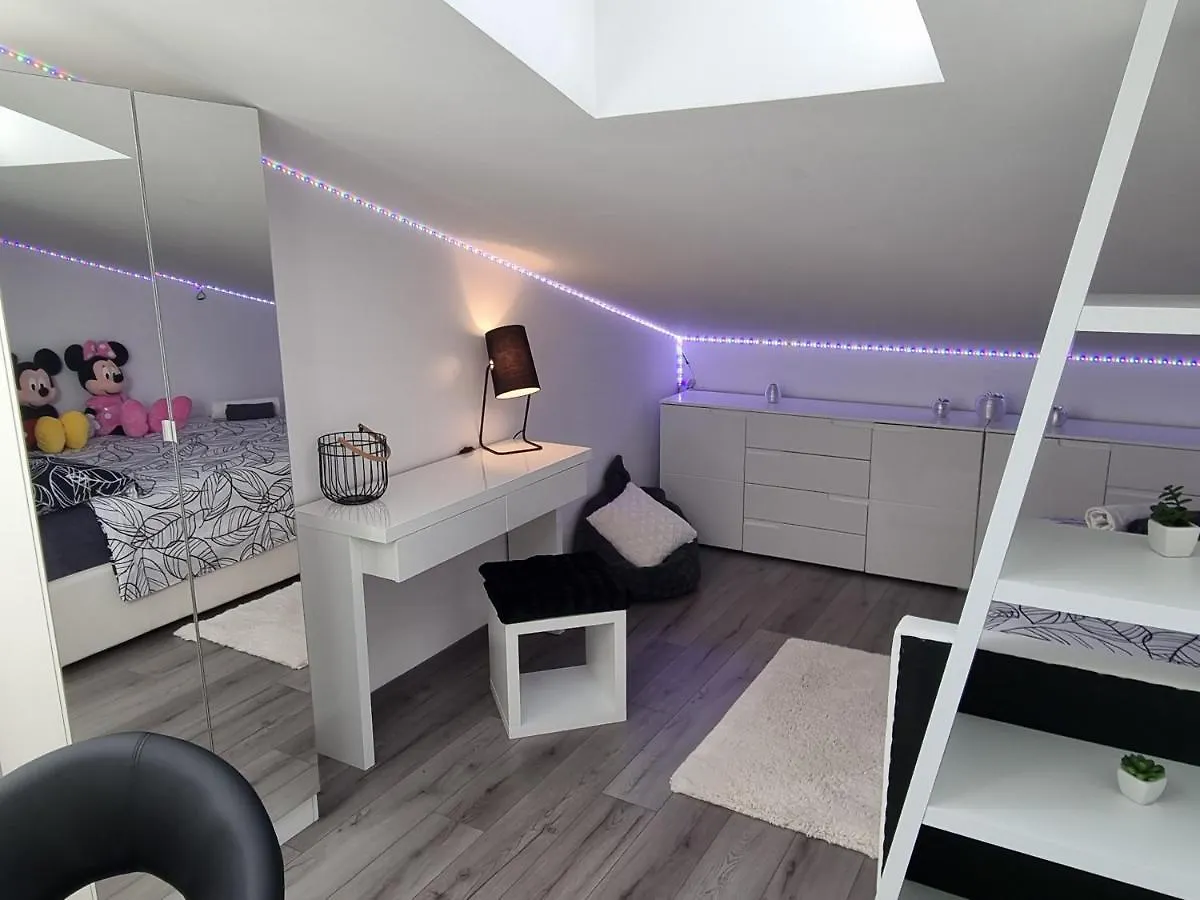Sea View Medulin Apartment - Orijeta