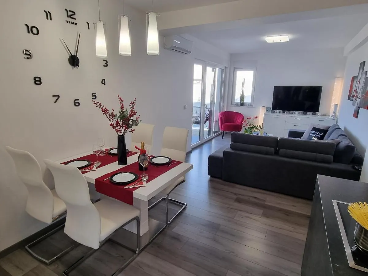 Sea View Medulin Apartment - Orijeta