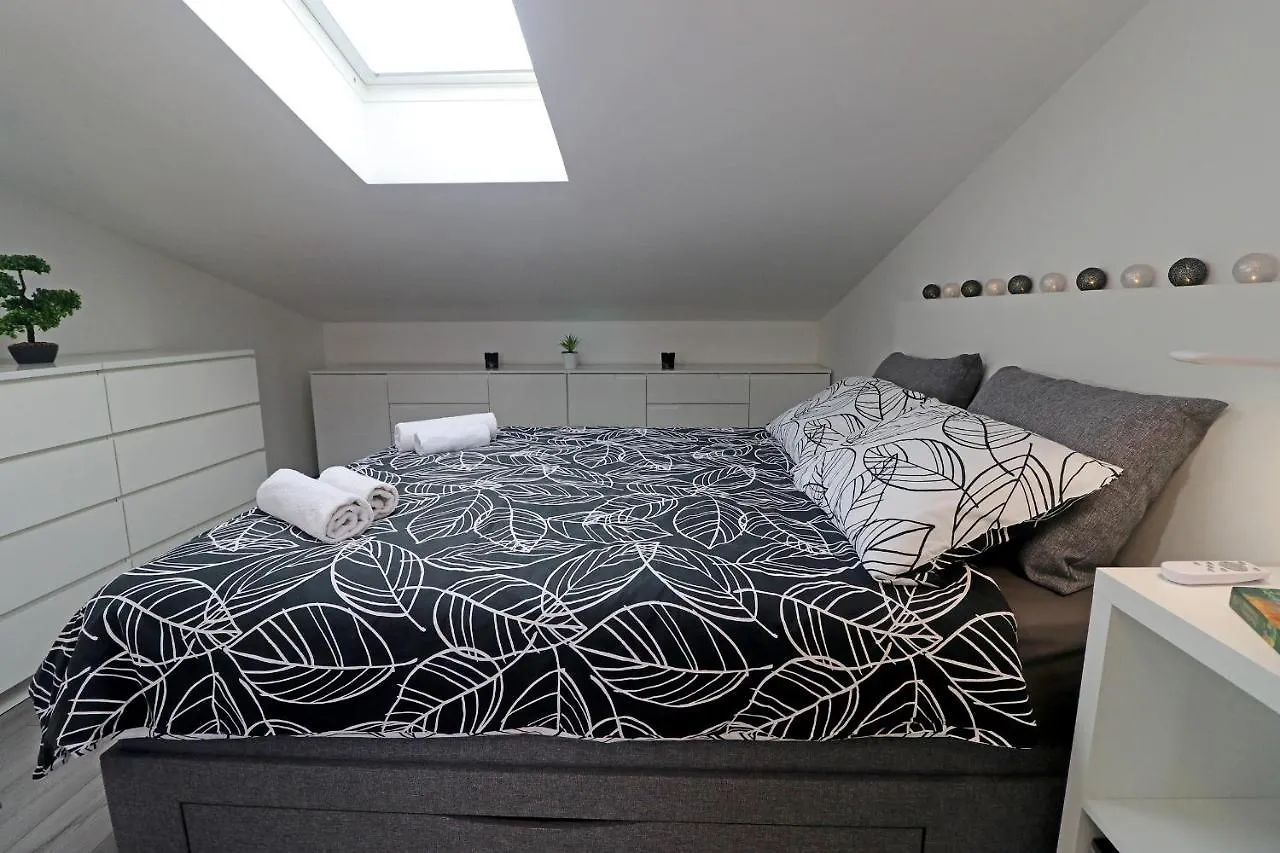 Sea View Medulin Apartment - Orijeta 0*,  Croatia