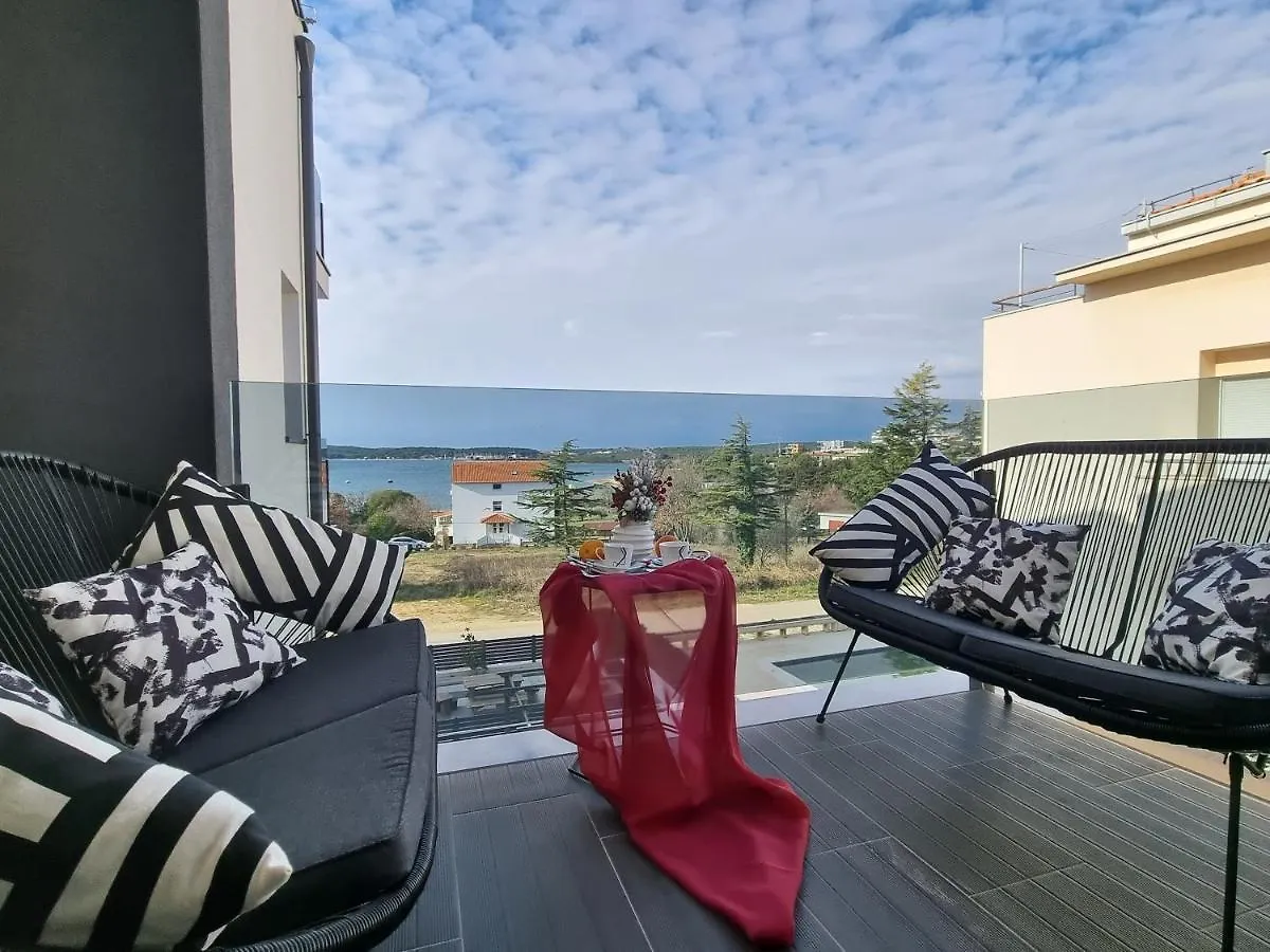 Sea View Medulin Apartment - Orijeta 0*,