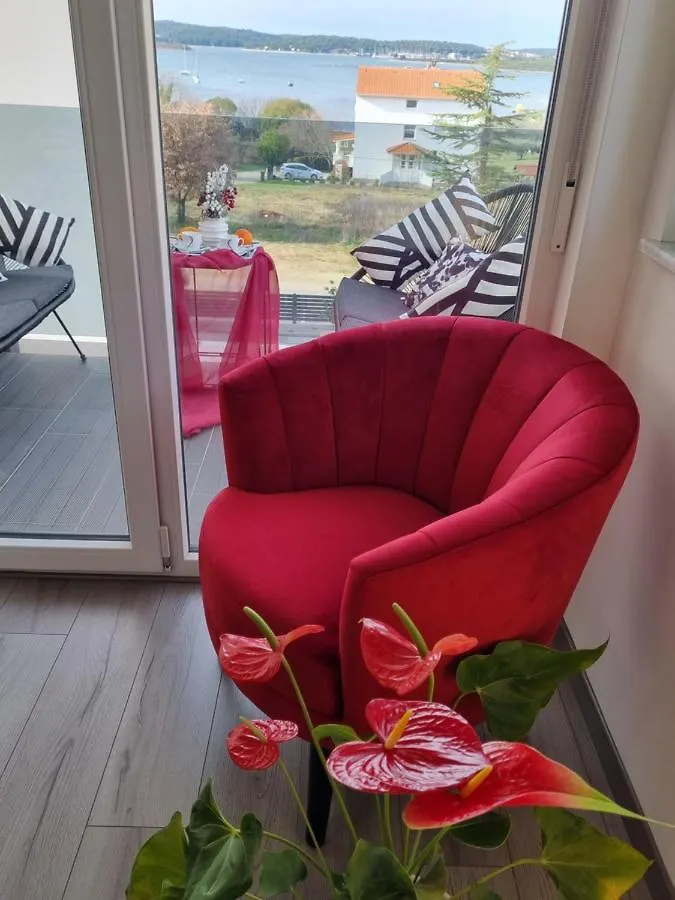 Sea View Medulin Apartment - Orijeta